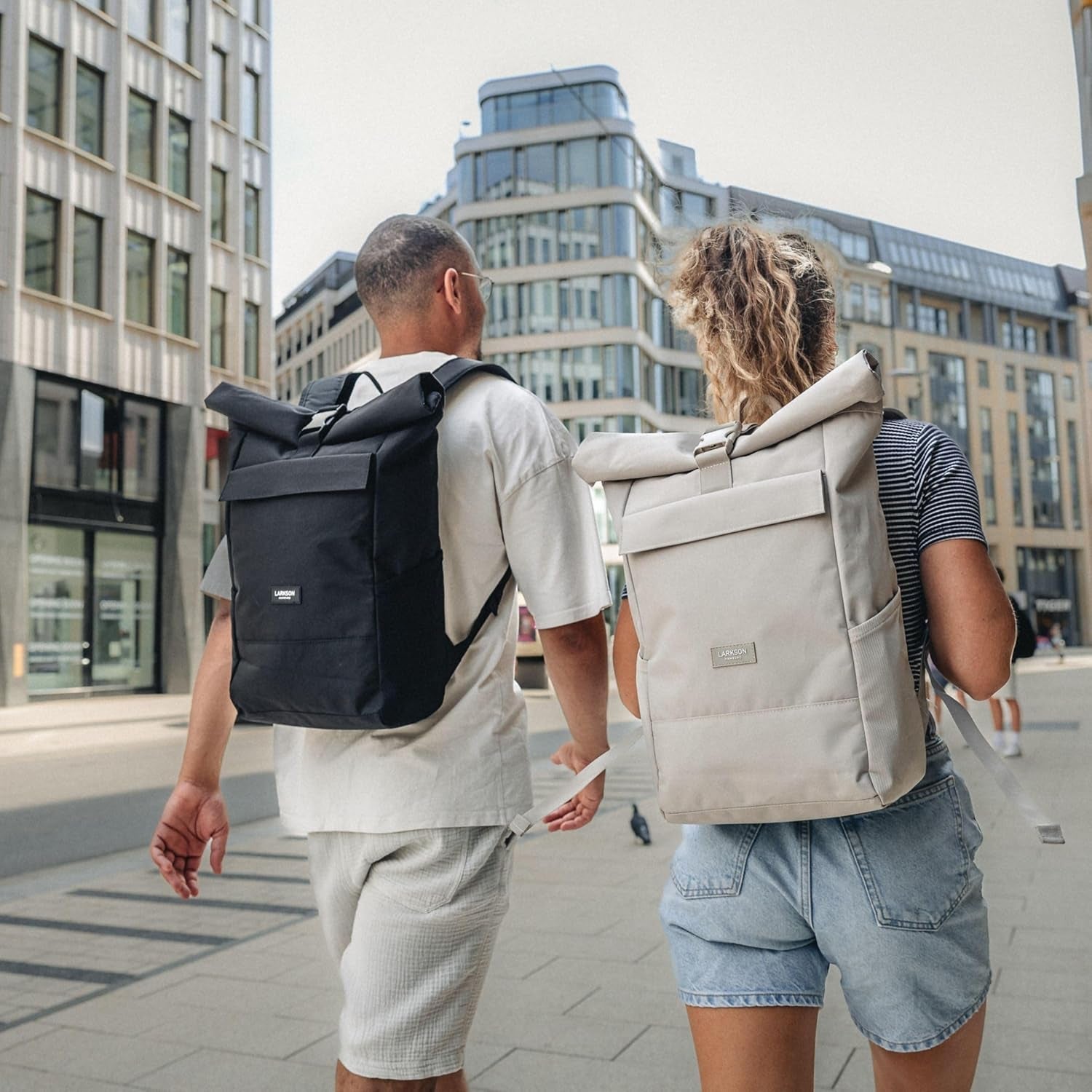 LARKSON Rucksack Damen & Herren - No 4 - Rolltop Backpack Mit Laptopfach Uni, Arbeit & Fahrrad - Großer Reiserucksack - Wasserabweisend